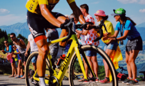 Win Tour de France 2021 op pc